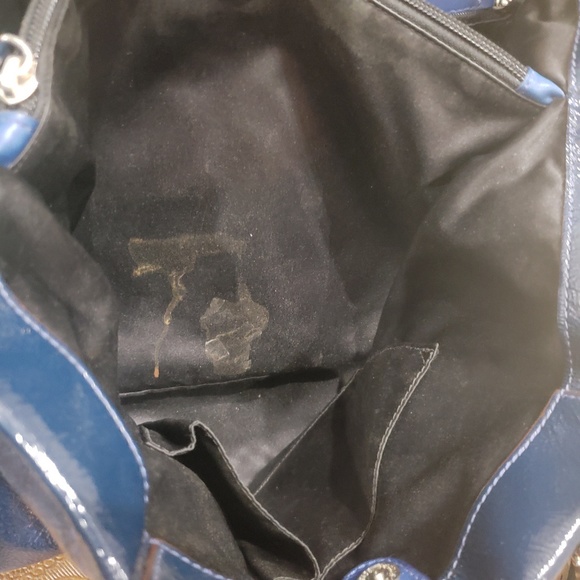 Handbag - Picture 4 of 8